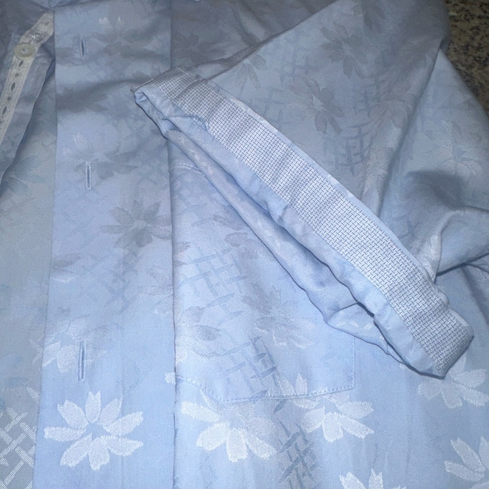 Bugatchi Men Large Classic Fit “Flower” Pattern Shirt - Picture 5 of 9